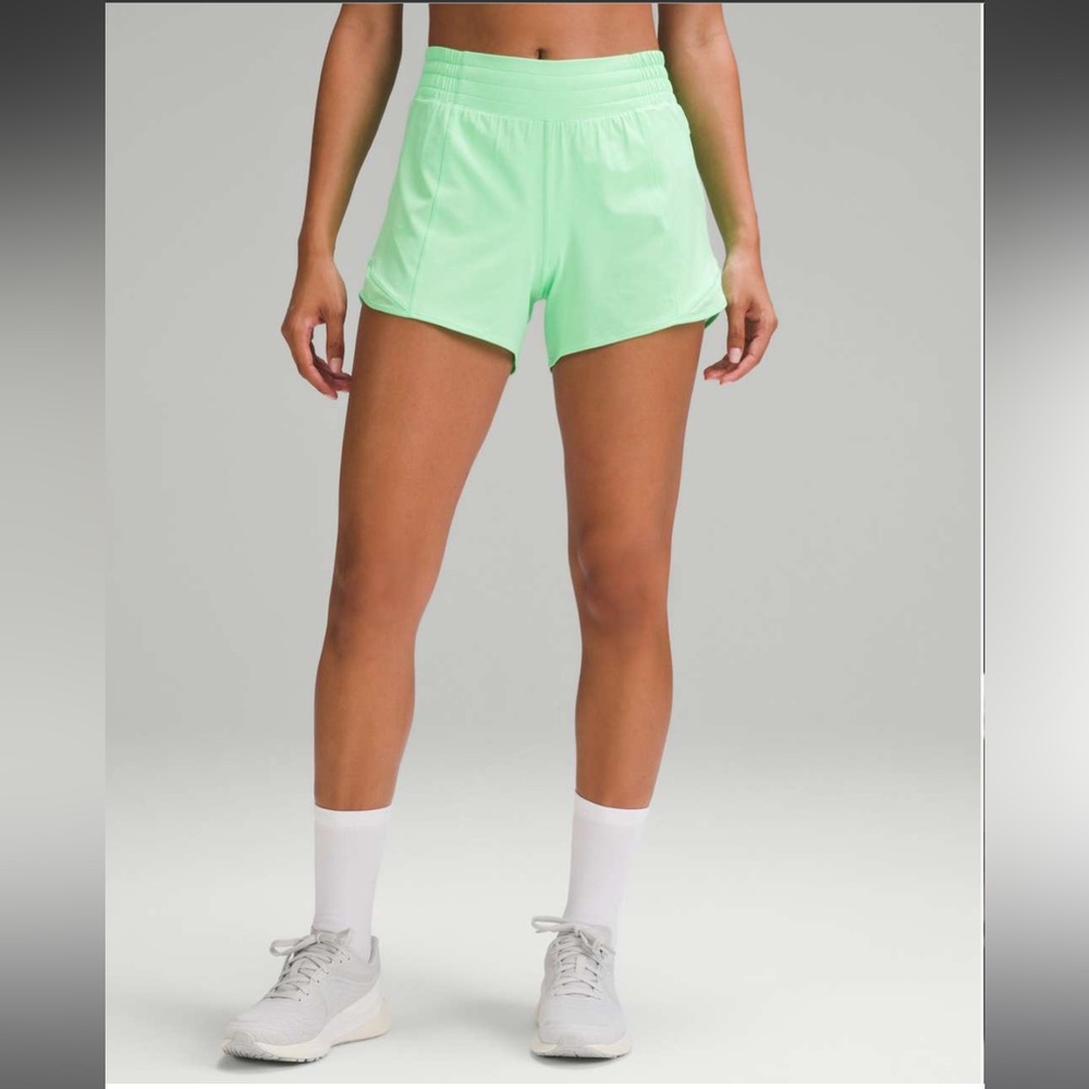 NWT Lululemon Hotty Hot High Rise 4” Pistachio size 12